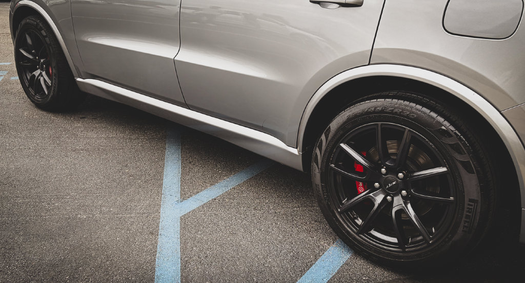 Used 2018 Dodge Durango SRT w/ SRT Interior Appearance Group AWD/4WD image 31
