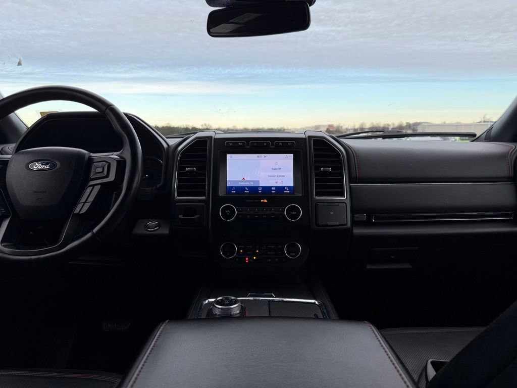Used 2020 Ford Expedition Limited w/ Equipment Group 303A image 18