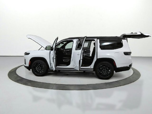 New 2026 Jeep Grand Wagoneer Summit w/ Rear Seat Video Group I AWD/4WD image 13