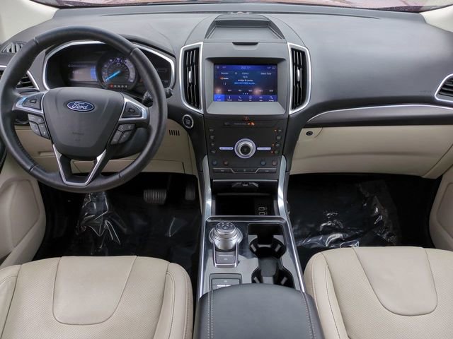 Used 2020 Ford Edge Titanium w/ Equipment Group 301A image 15
