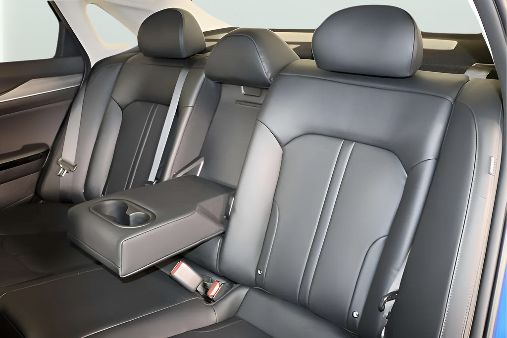 Used 2025 Kia K5 EX FWD image 10