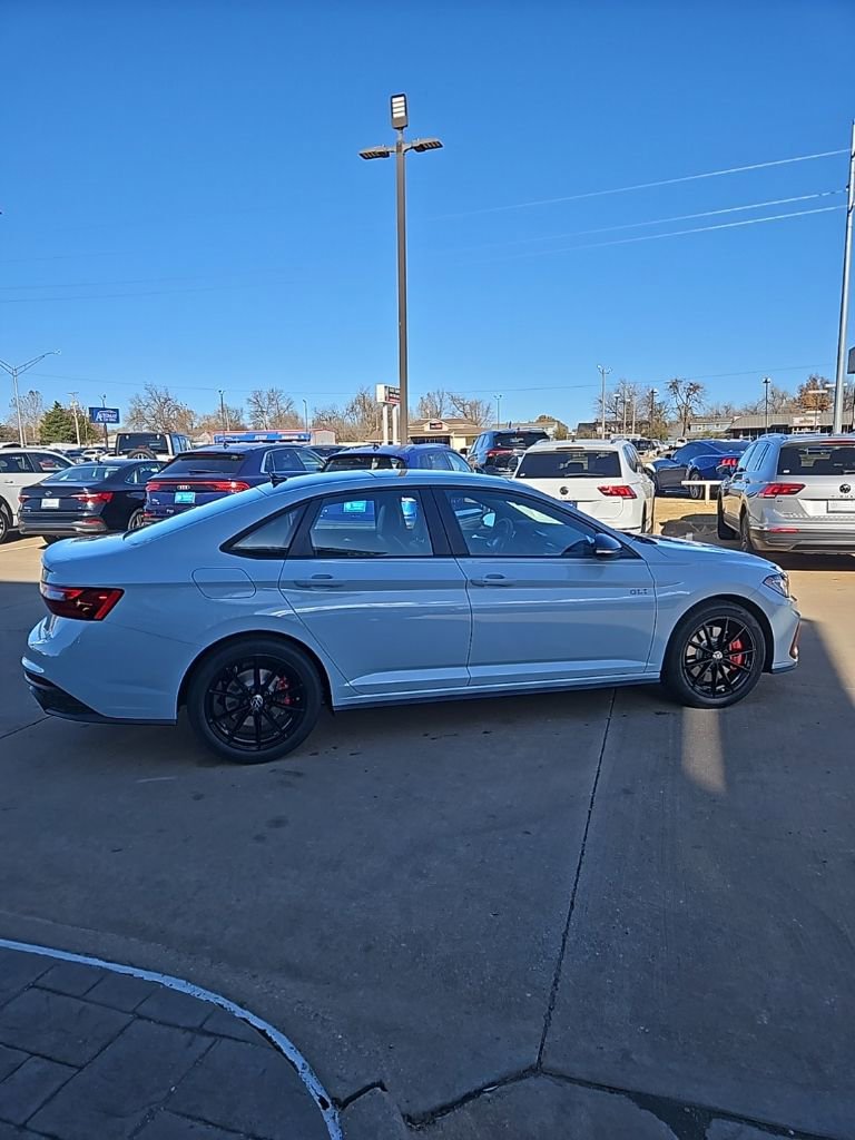 New 2026 Volkswagen Jetta GLI Autobahn FWD image 4