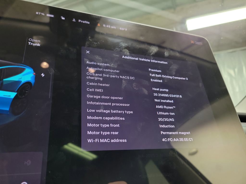 Used 2022 Tesla Model Y Long Range image 17