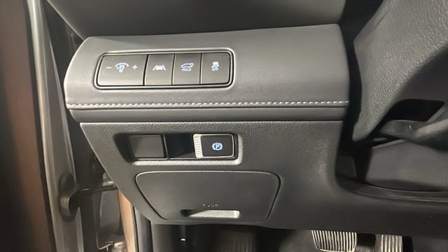 Certified 2023 Hyundai Santa Fe Limited AWD/4WD image 19
