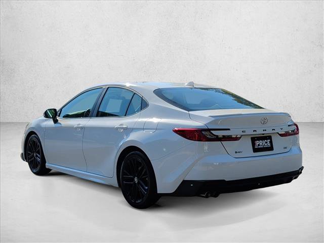 Used 2025 Toyota Camry SE FWD image 7