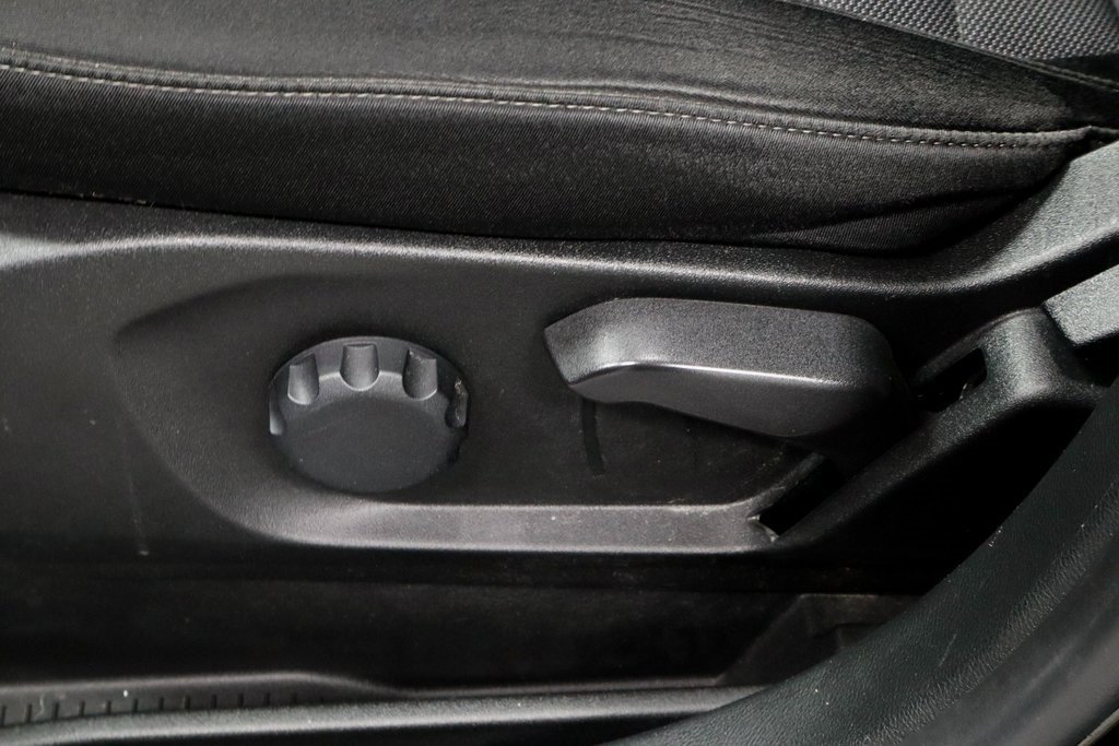 Certified 2022 Ford Edge SE w/ Black Appearance Package image 24