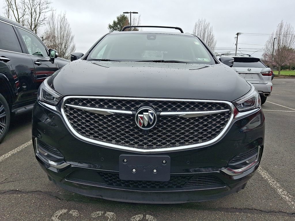 Used 2019 Buick Enclave Avenir w/ Avenir Technology Package image 2