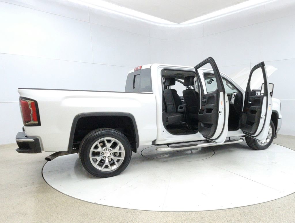 Used 2018 GMC Sierra 1500 SLT w/ Max Trailering Package image 12