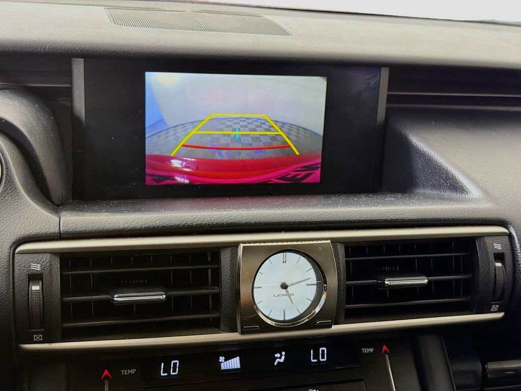 Used 2017 Lexus IS 200t image 19