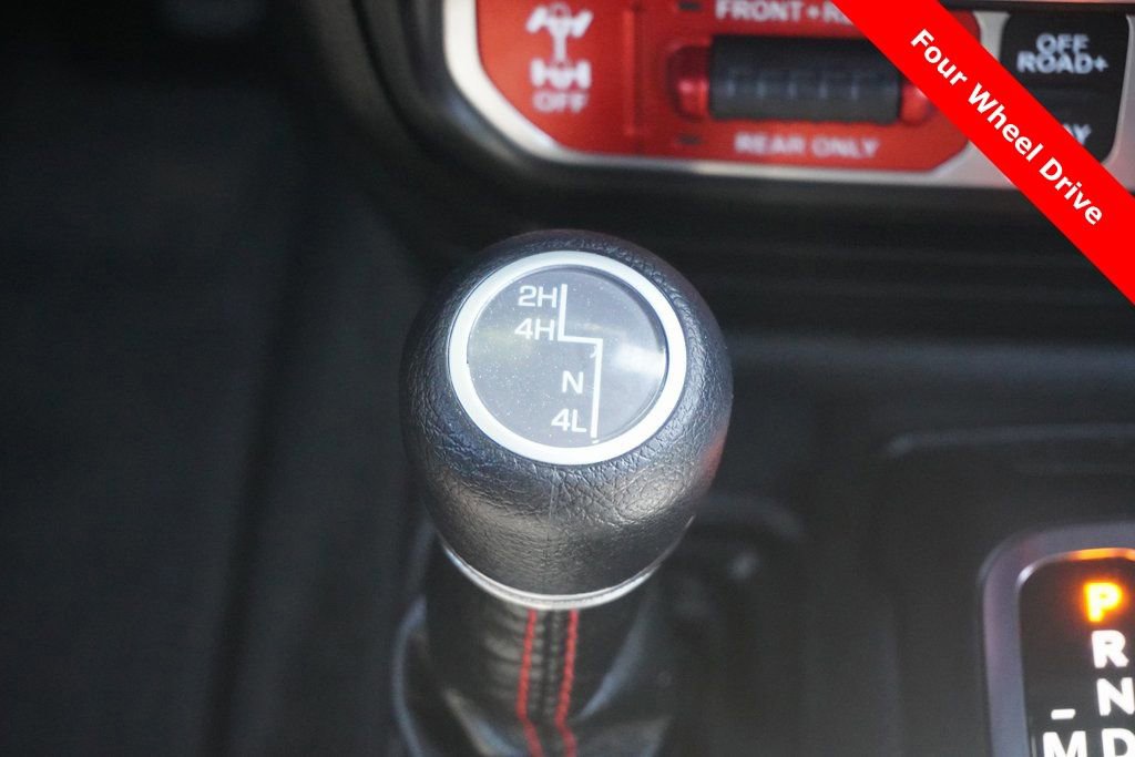 Used 2022 Jeep Wrangler Unlimited Rubicon w/ LED Lighting Group image 18