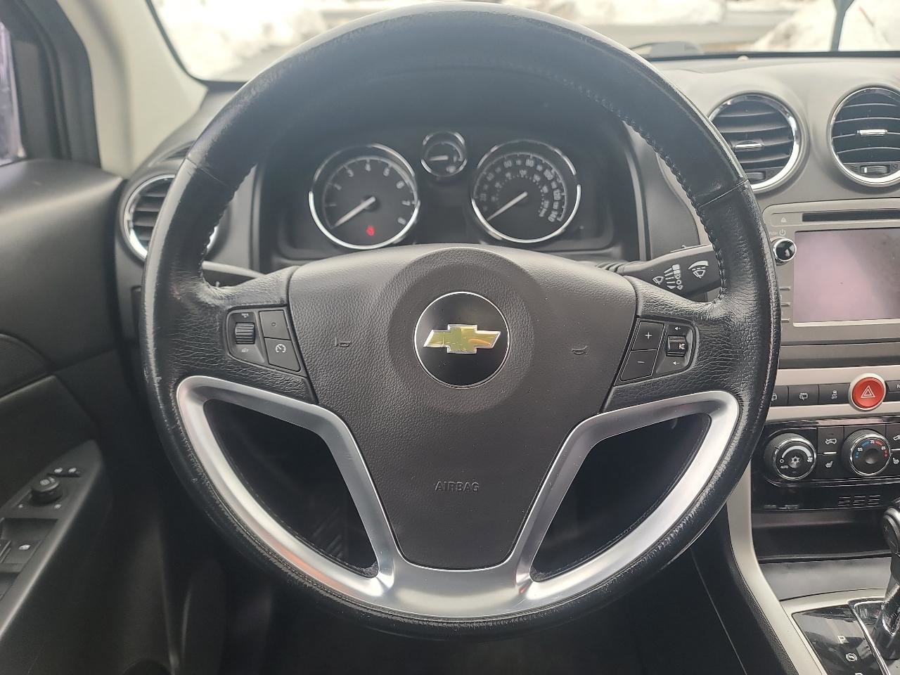 Used 2014 Chevrolet Captiva Sport LT w/ Convenience Package FWD image 15