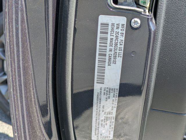 Certified 2020 Chrysler Pacifica Touring-L w/ Advanced Safetytec Group AWD/4WD image 32