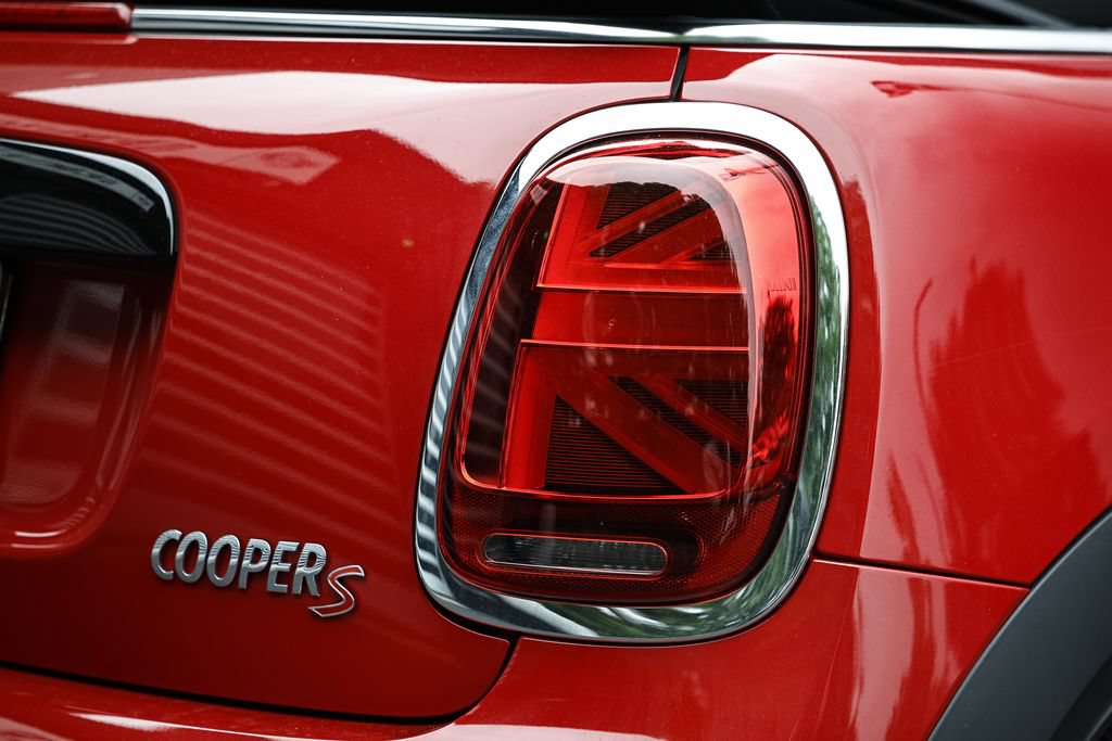 Used 2024 MINI Cooper S FWD image 11