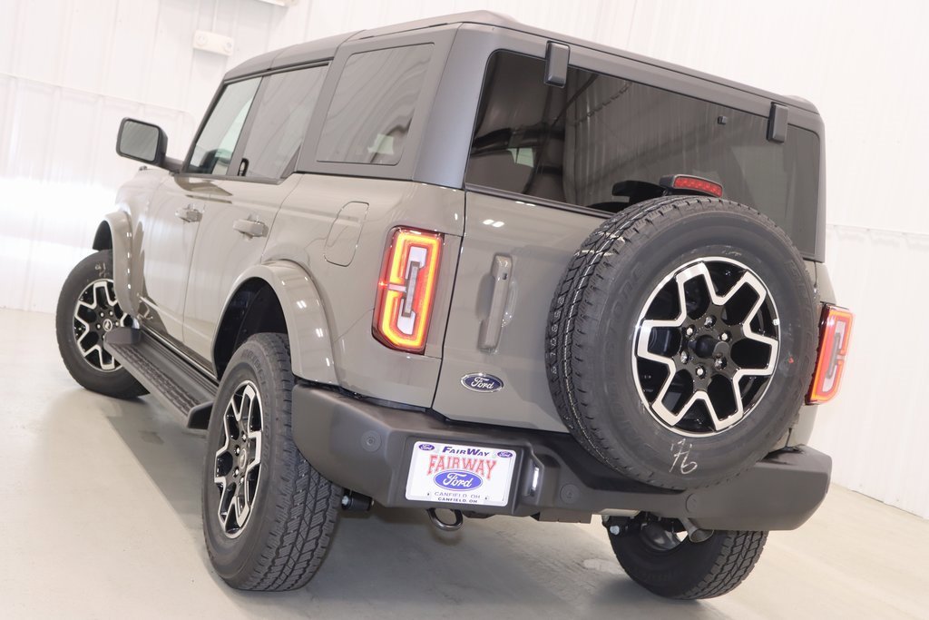 New 2025 Ford Bronco Outer Banks image 30