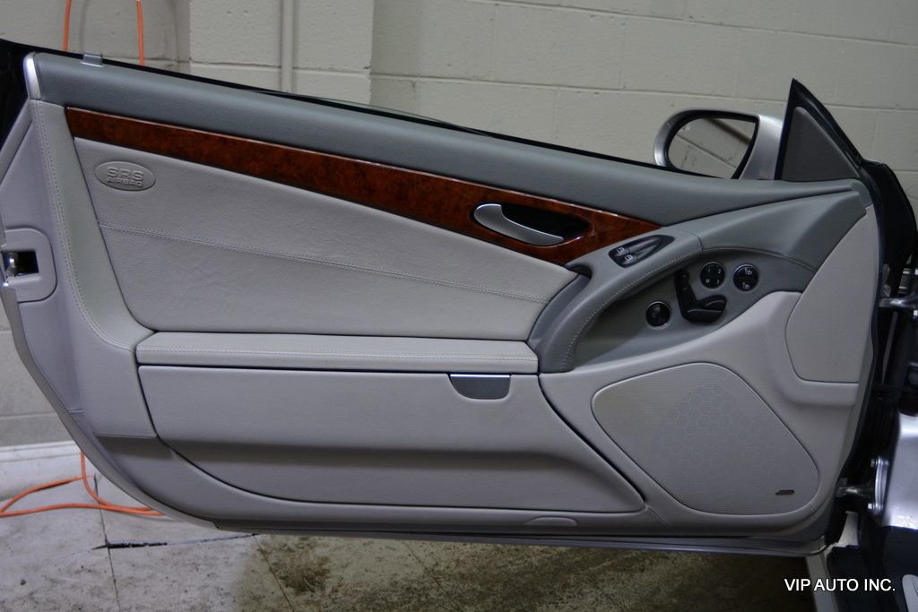 Used 2004 Mercedes-Benz SL 500 image 11