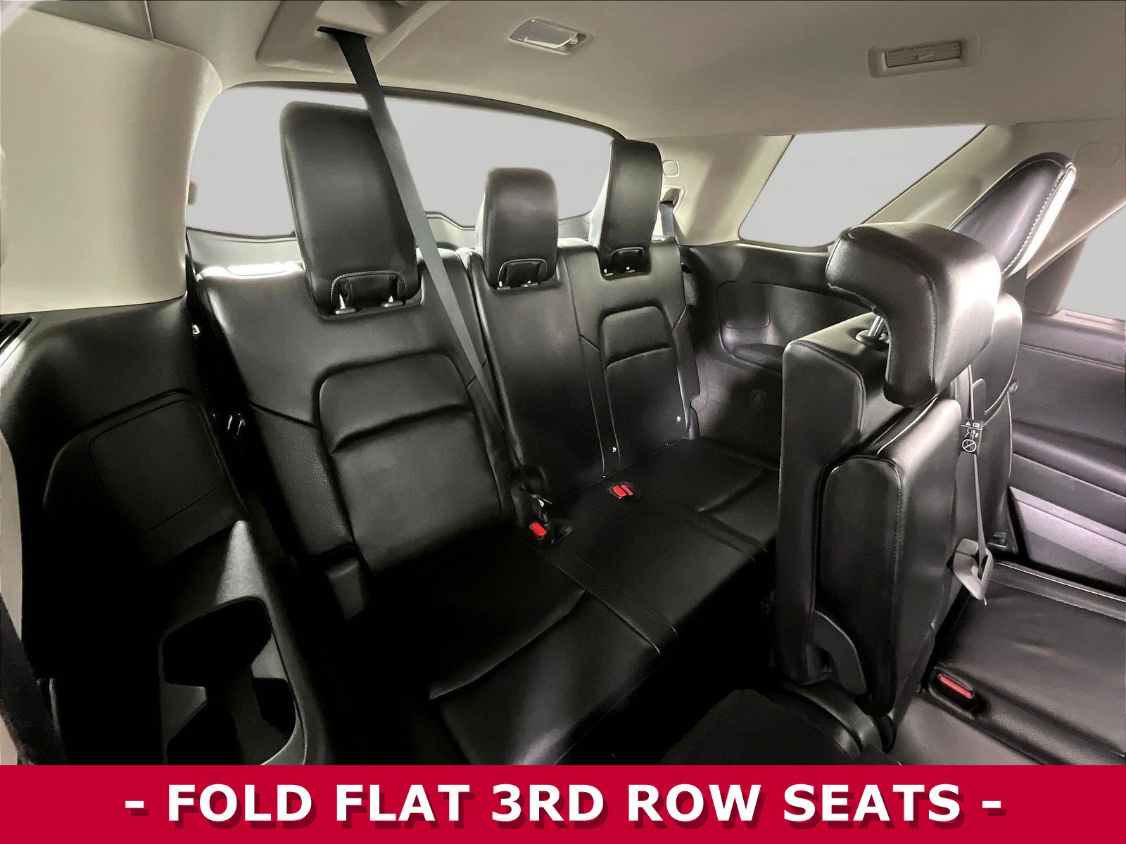 Used 2024 Nissan Pathfinder SL AWD/4WD image 25