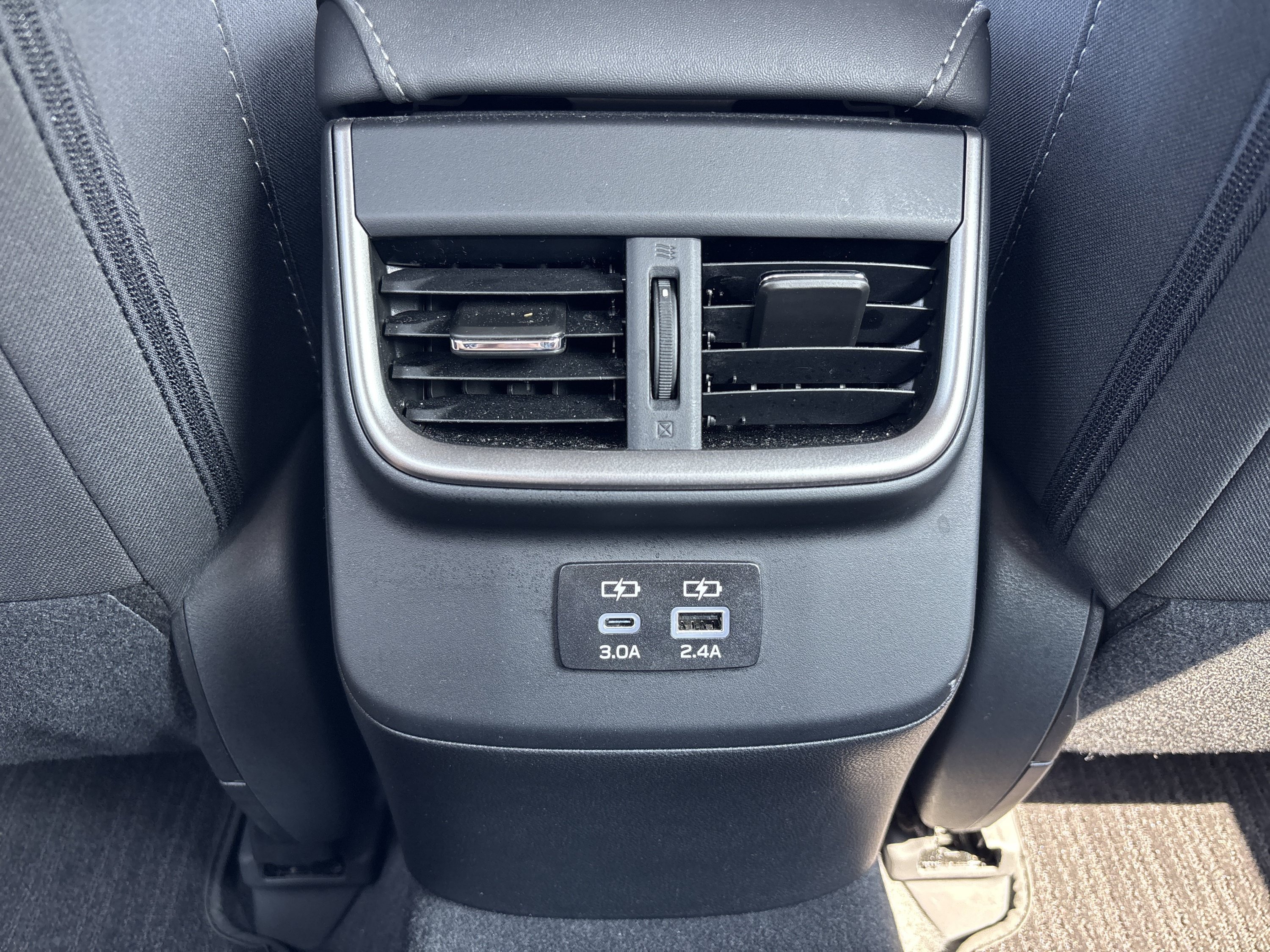 Used 2025 Subaru Legacy Premium AWD/4WD image 18