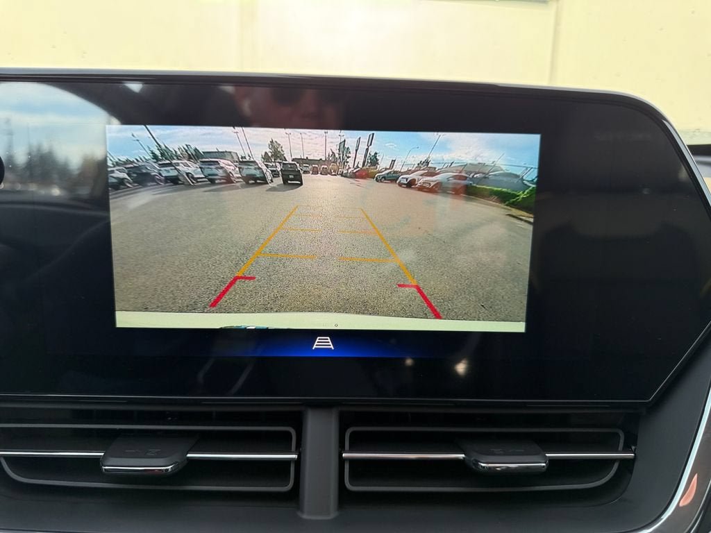 New 2026 Chevrolet Trax ACTIV w/ Driver Confidence Package FWD image 17