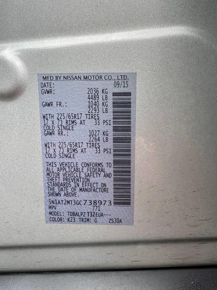 Used 2016 Nissan Rogue S image 27