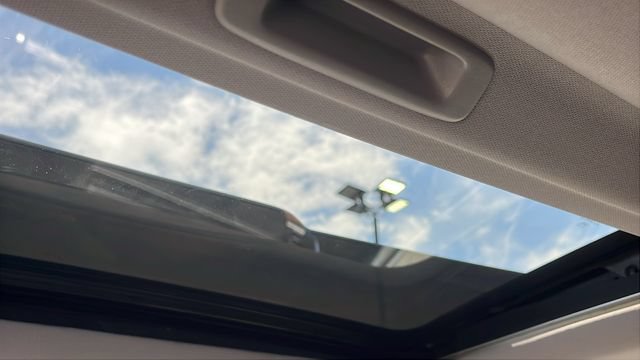 Used 2019 Honda CR-V Touring image 24