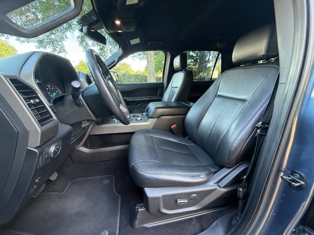 Used 2019 Ford Expedition Max XLT AWD/4WD image 21