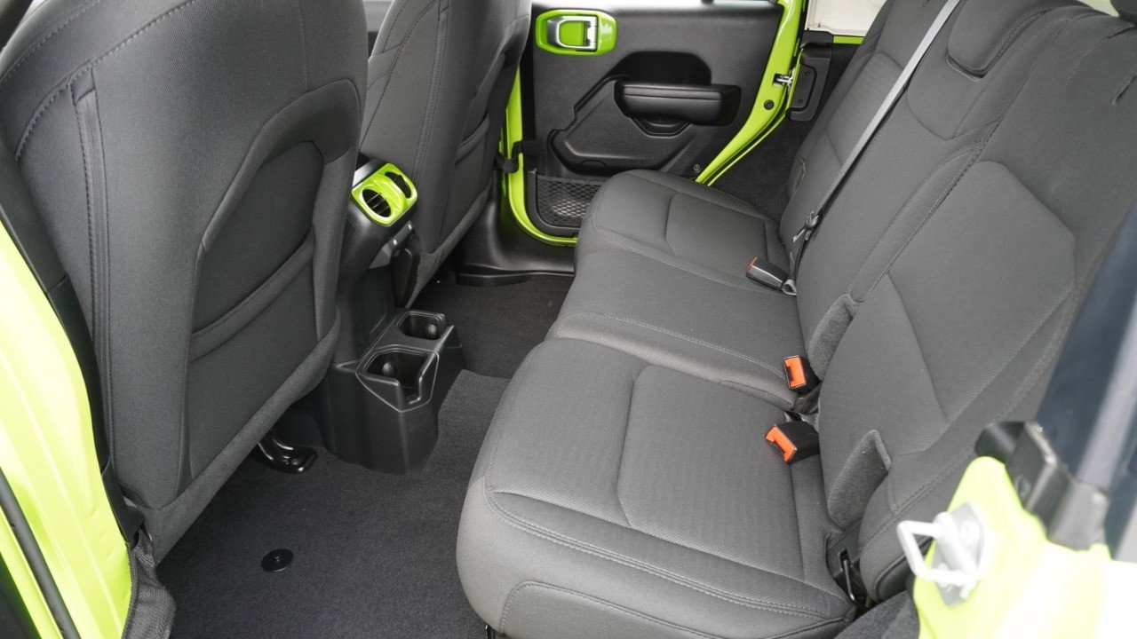 Used 2021 Jeep Wrangler Unlimited Sport image 28