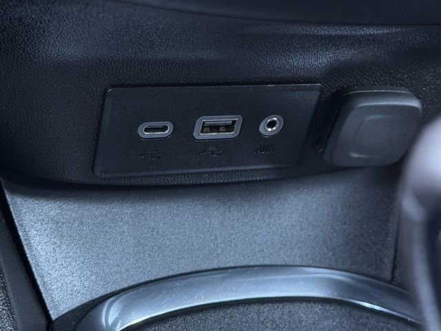 Used 2023 Chevrolet Malibu LT FWD image 20