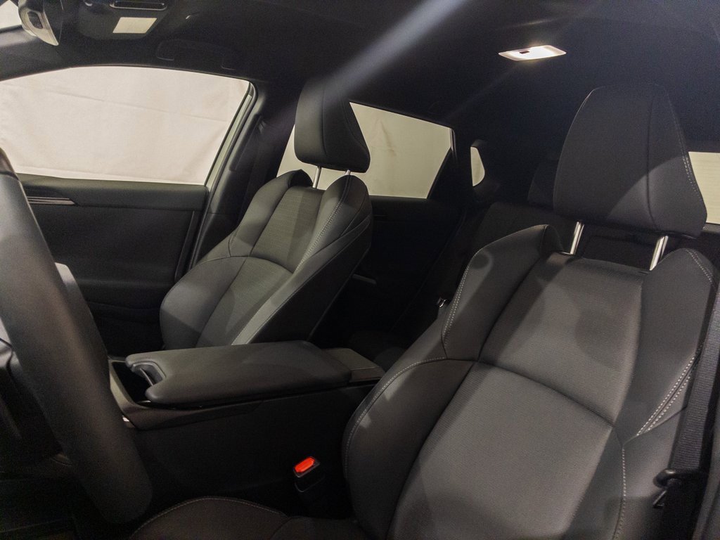 Used 2024 Subaru Solterra Limited image 14