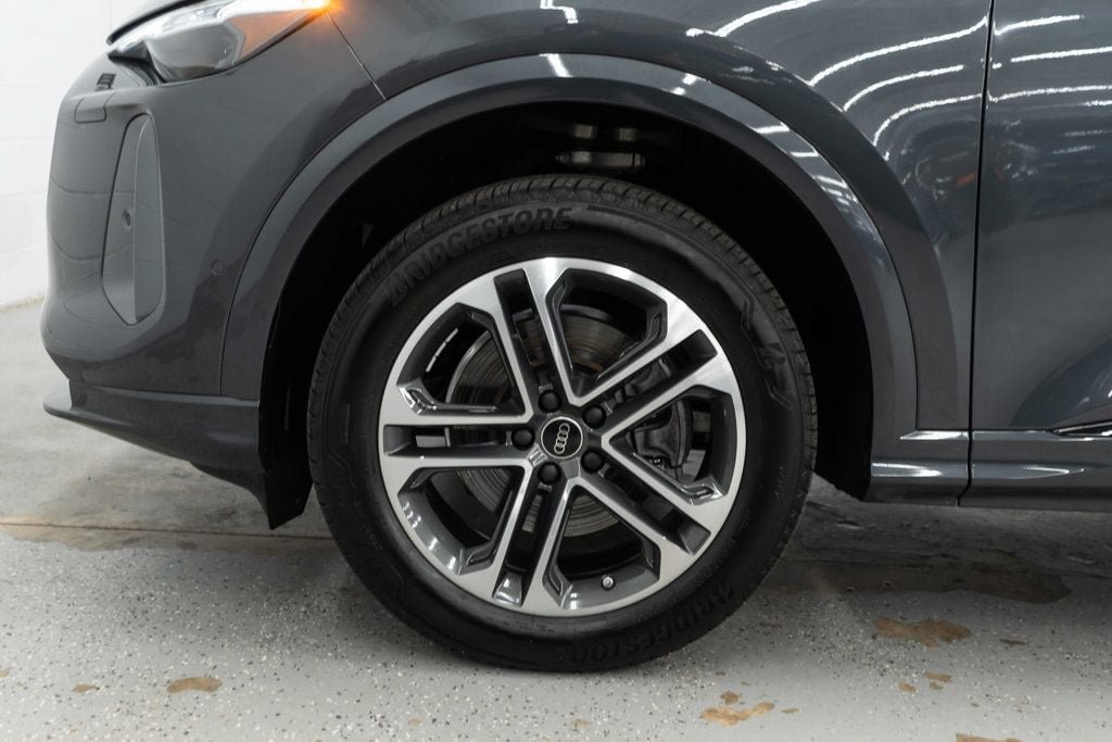 Used 2025 Audi Q5 Premium Plus AWD/4WD image 40