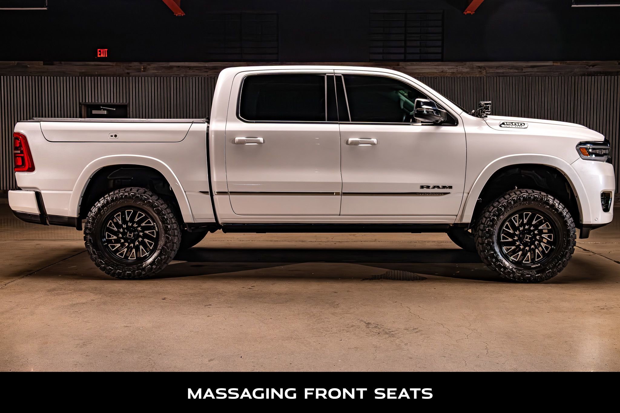 Used 2025 RAM 1500 Tungsten image 10