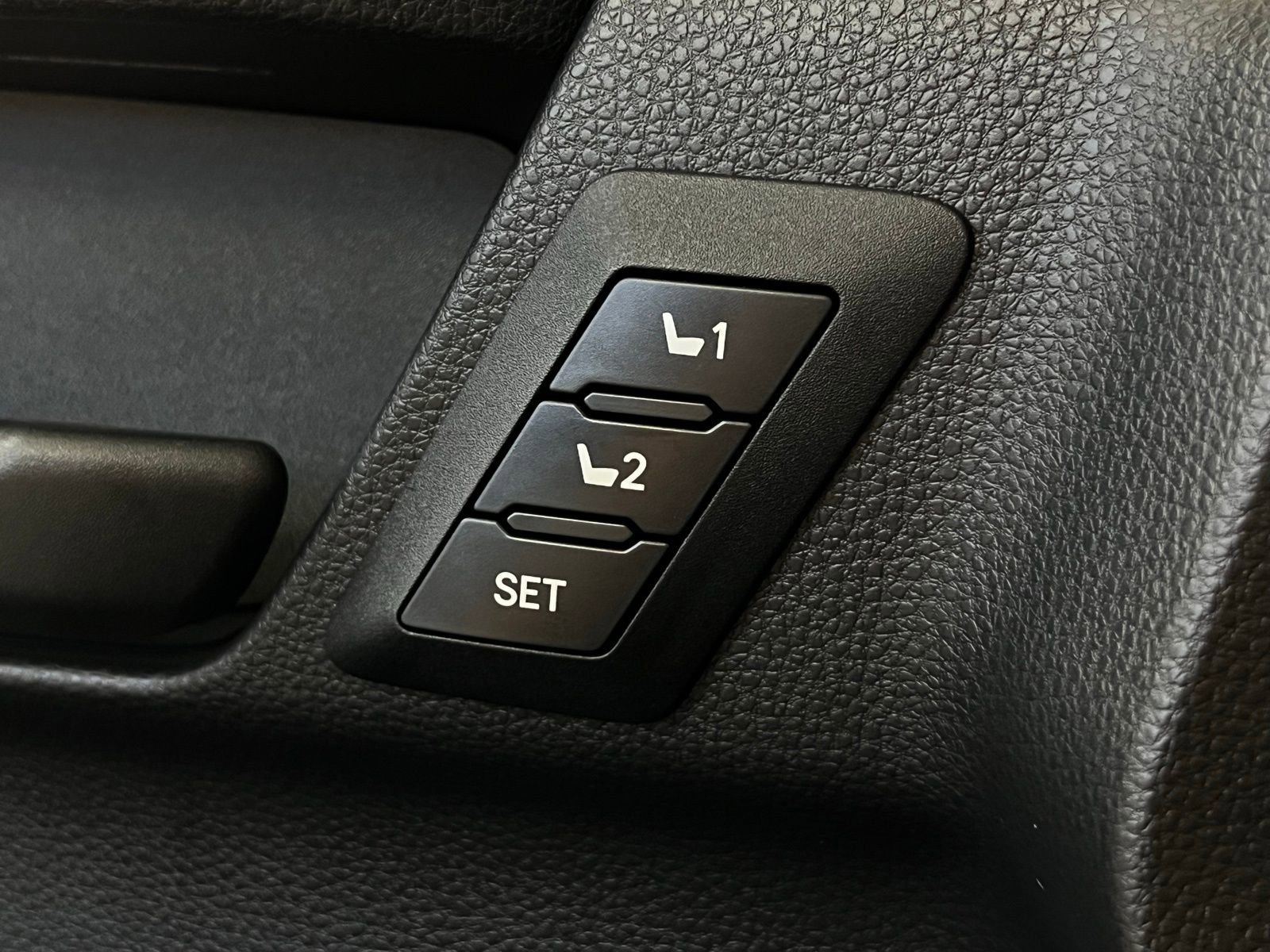 Used 2026 Toyota 4Runner TRD Off-Road Premium w/ Tow Technology Package AWD/4WD image 13