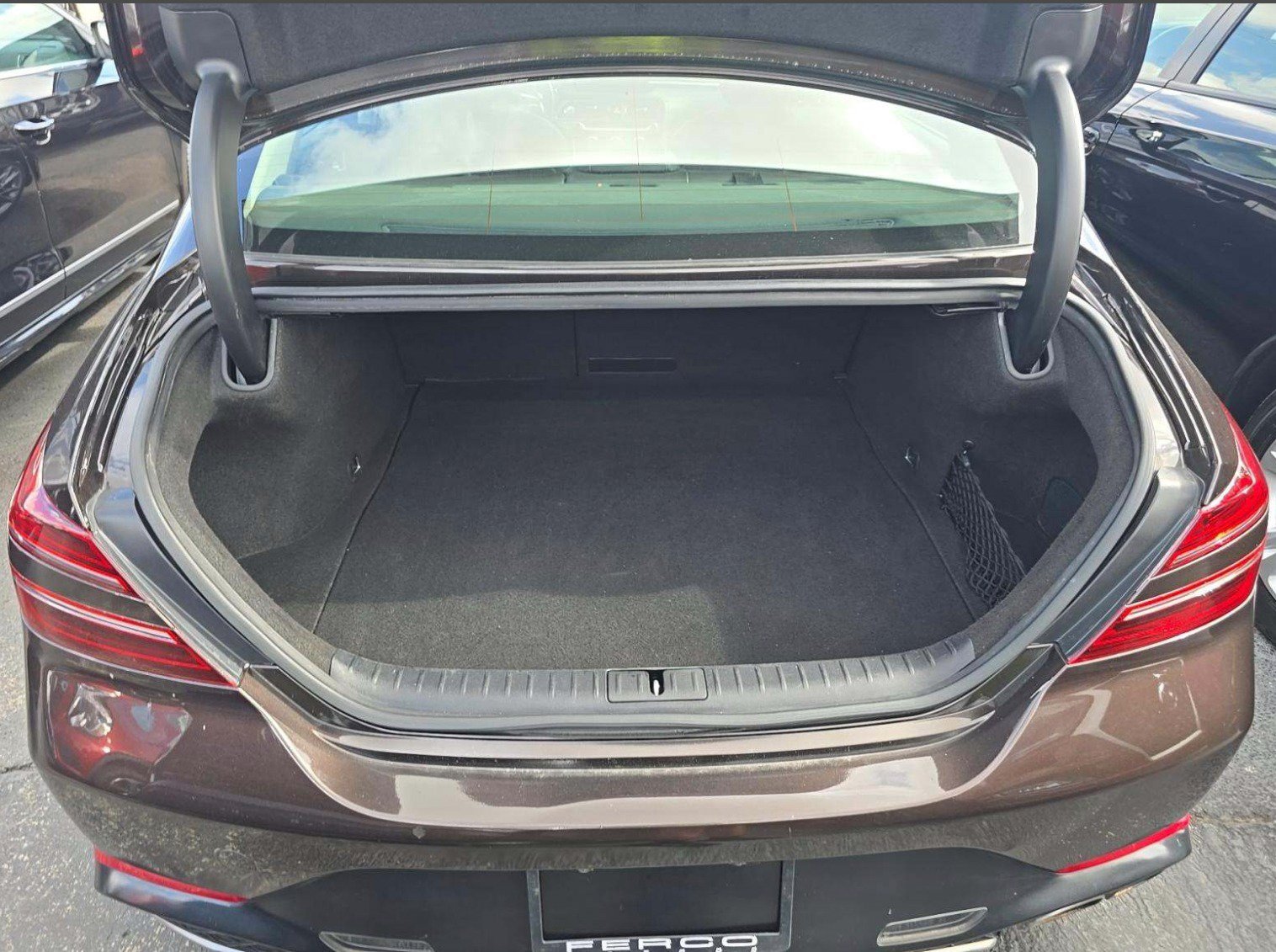 Used 2022 Genesis G70 2.0T RWD image 10