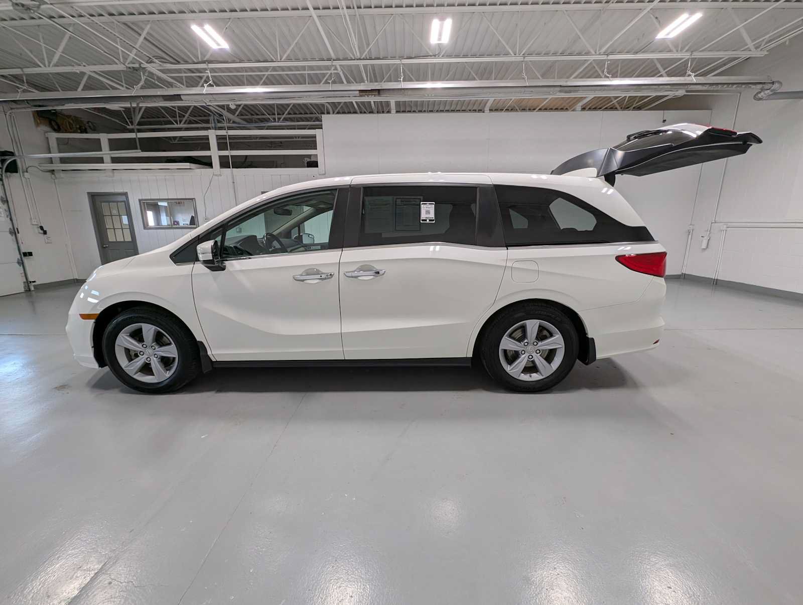Used 2019 Honda Odyssey EX-L image 12