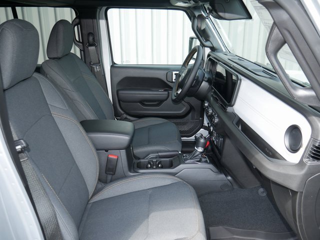 Used 2024 Jeep Wrangler Sport S image 26