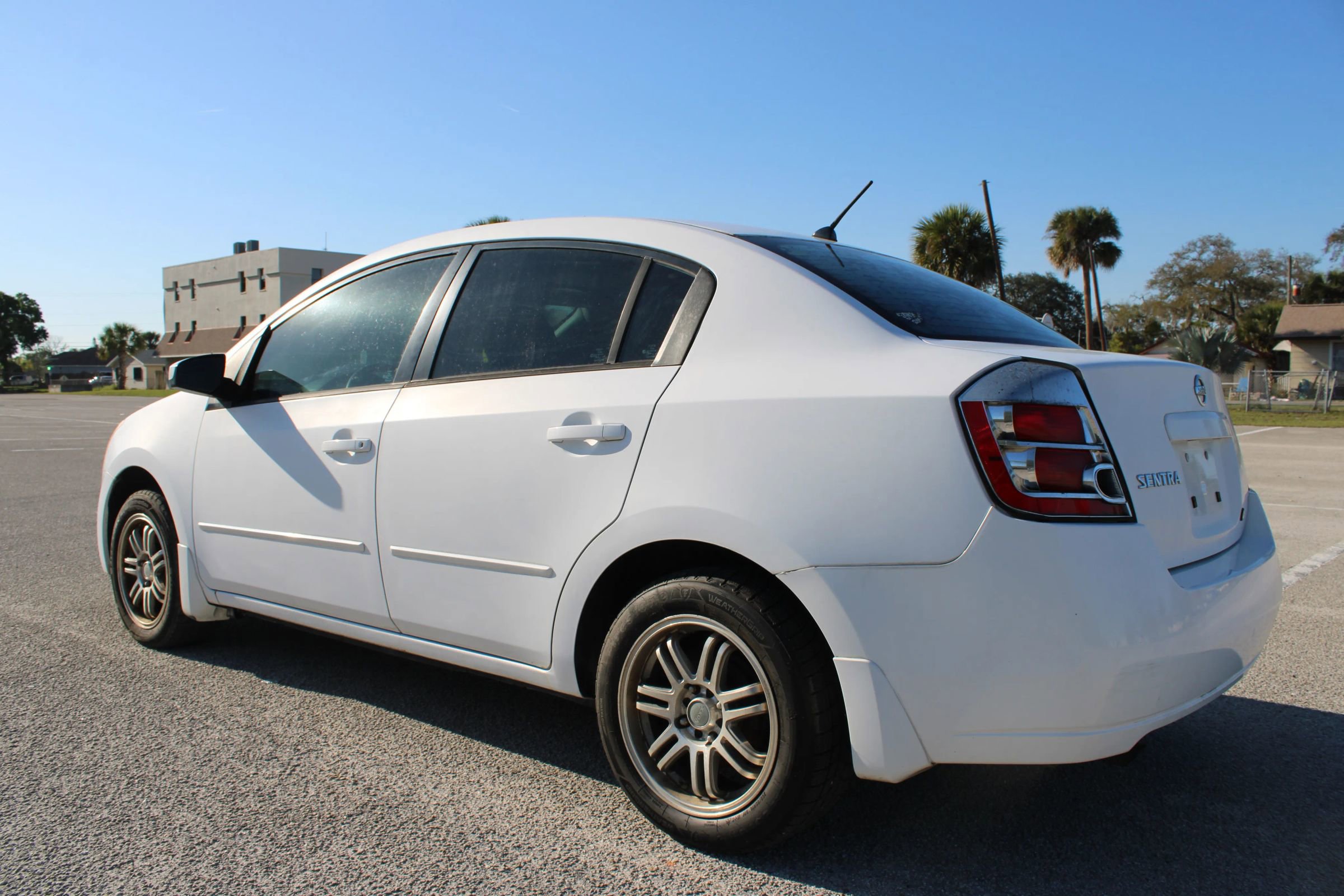 Used 2008 Nissan Sentra 2.0 S image 4