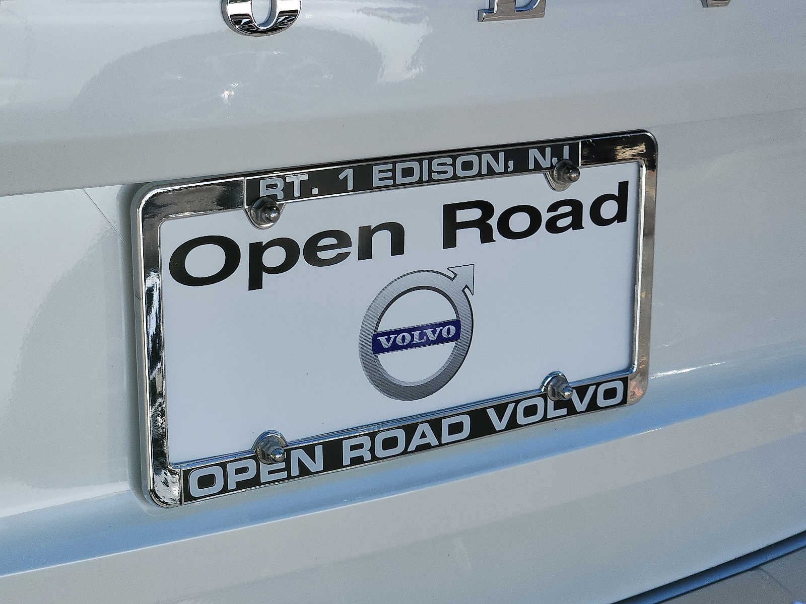 Used 2027 Volvo XC60 B5 Ultra AWD/4WD image 30