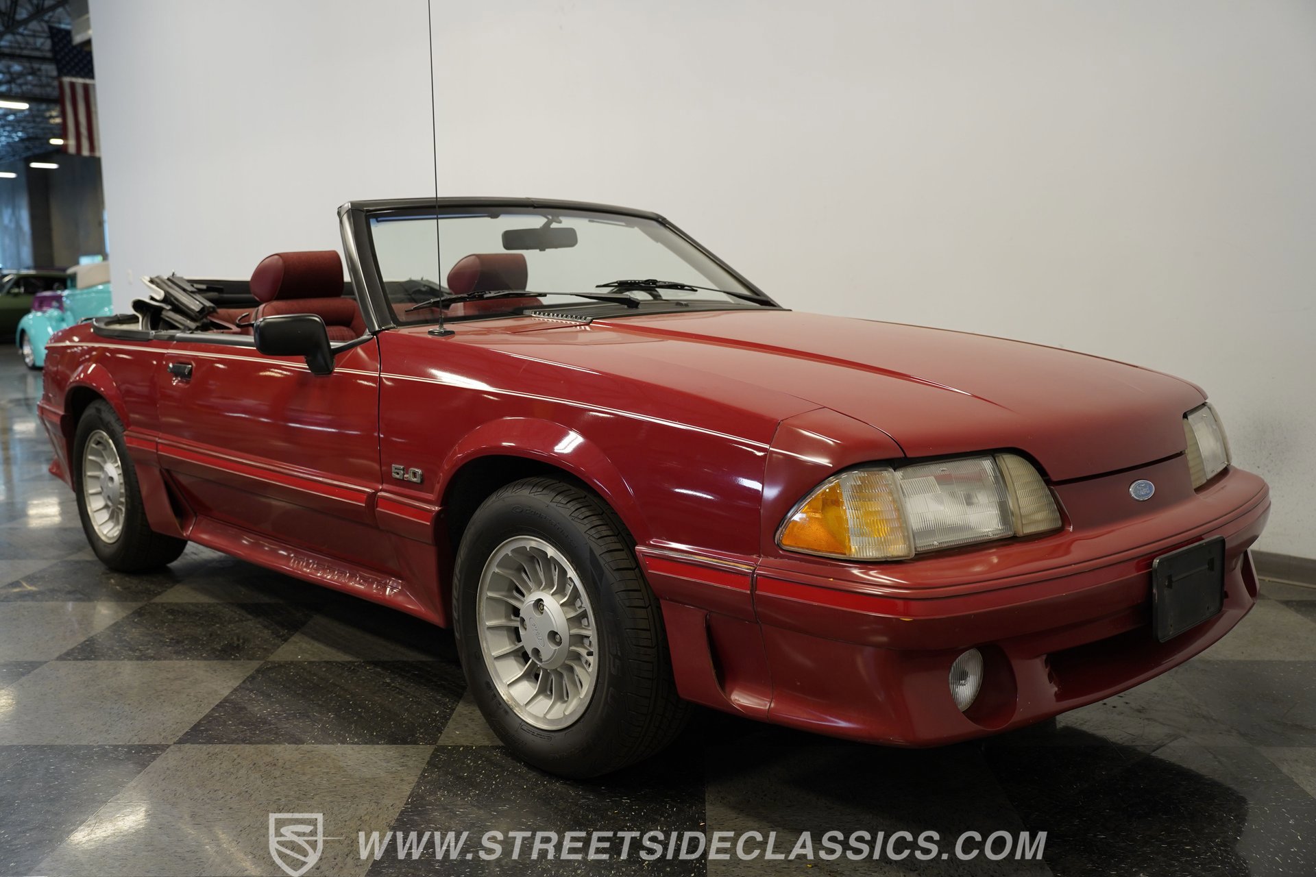 Used 1988 Ford Mustang GT RWD image 17