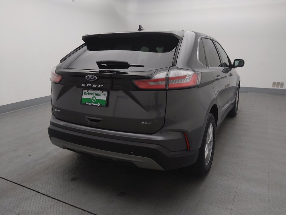 Used 2024 Ford Edge SEL image 7