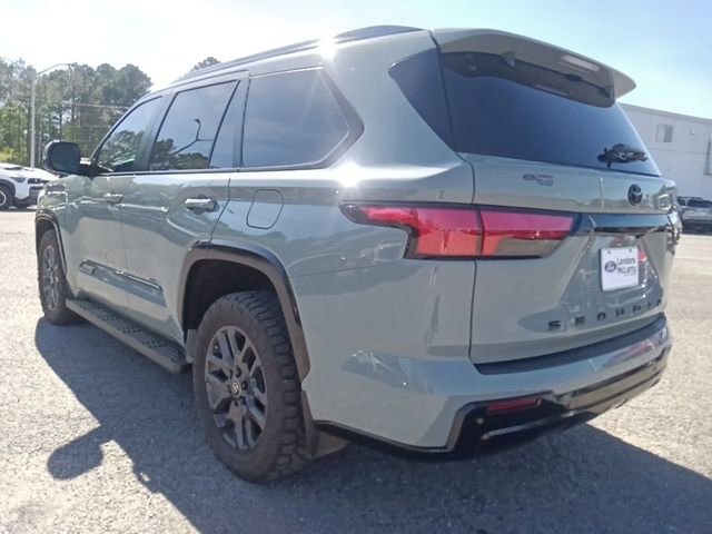 Used 2025 Toyota Sequoia Platinum AWD/4WD image 5