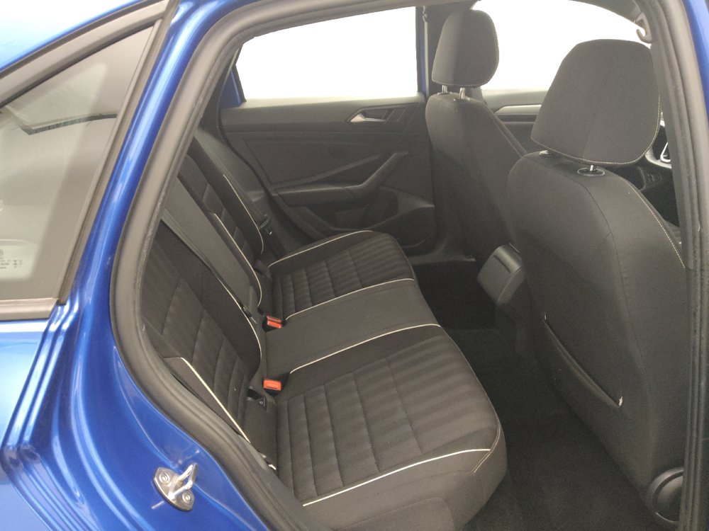 Used 2024 Volkswagen Jetta Sport FWD image 19