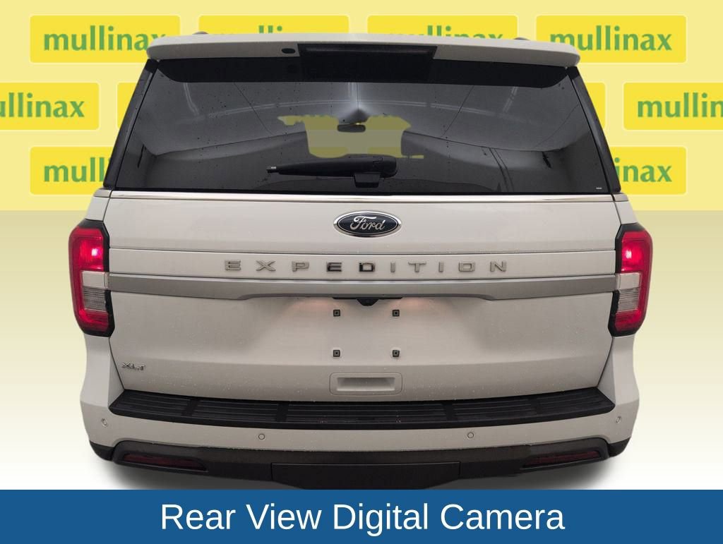 Certified 2023 Ford Expedition XLT image 37