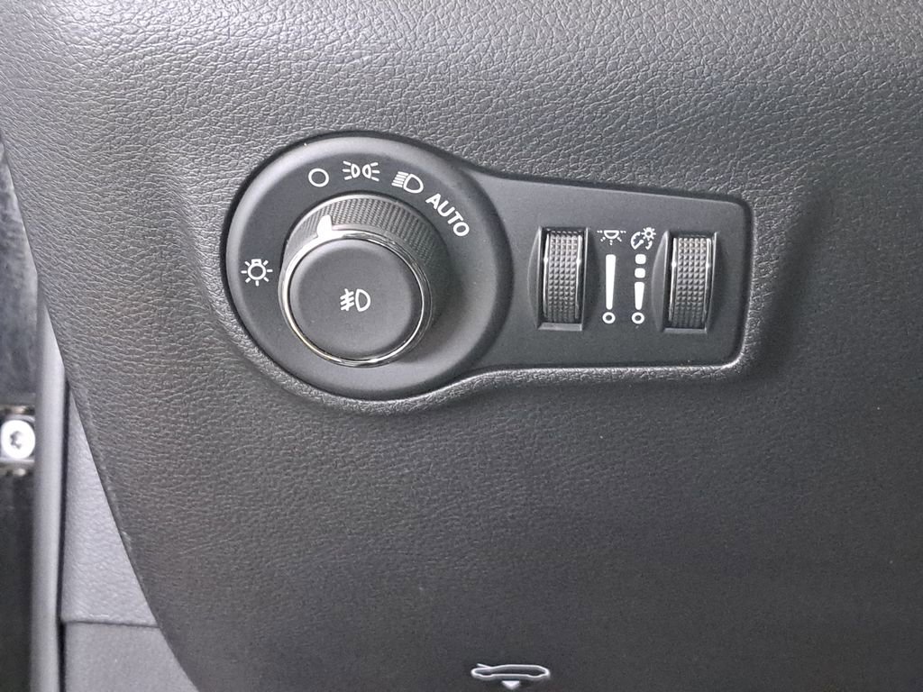 Certified 2023 Jeep Compass Limited w/ Elite Group AWD/4WD image 28