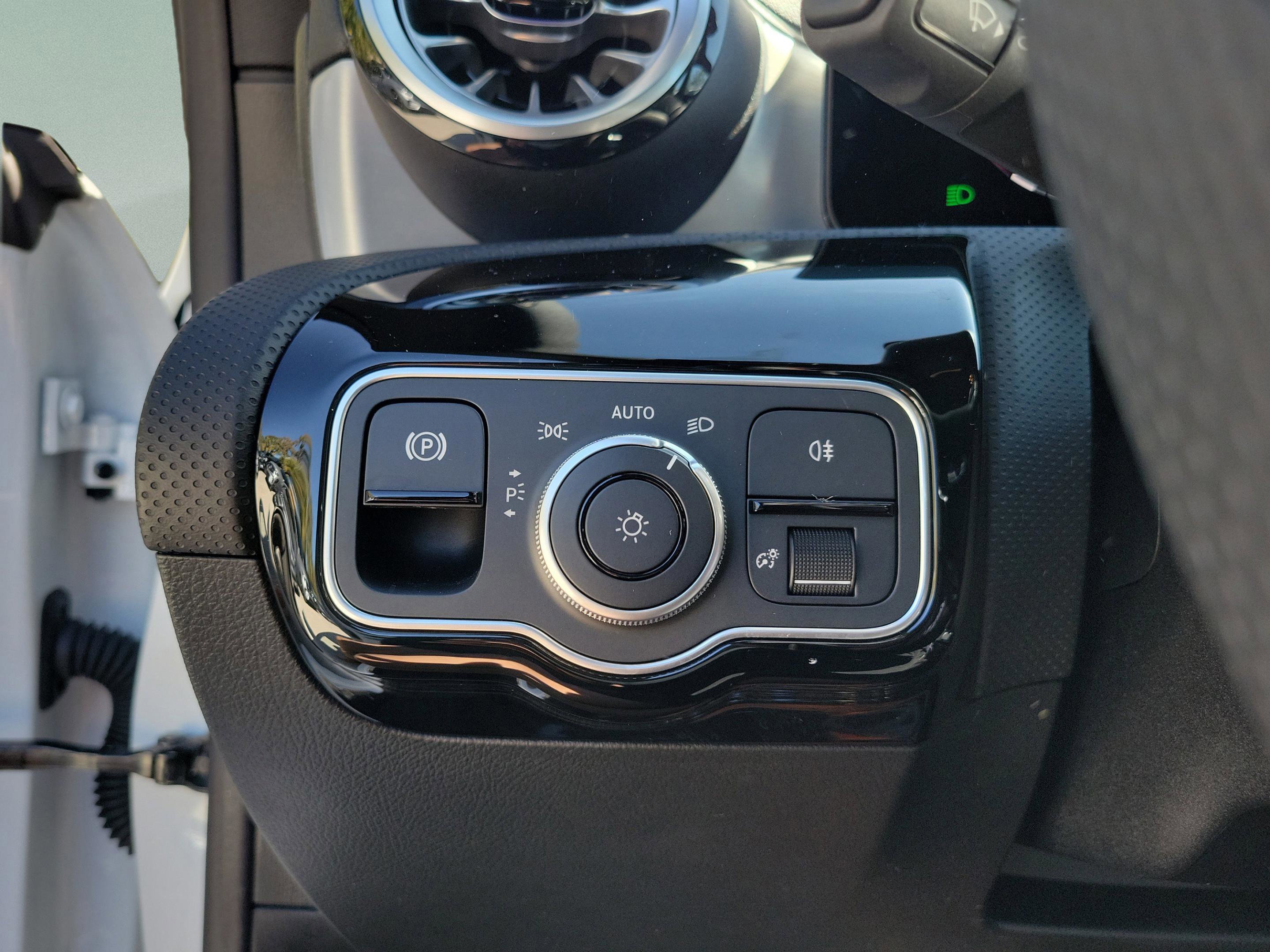 Certified 2026 Mercedes-Benz CLA 250 image 24