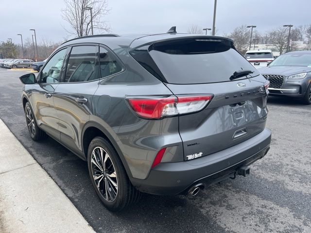 Certified 2022 Ford Escape SEL w/ SEL Stealth AWD Package image 6