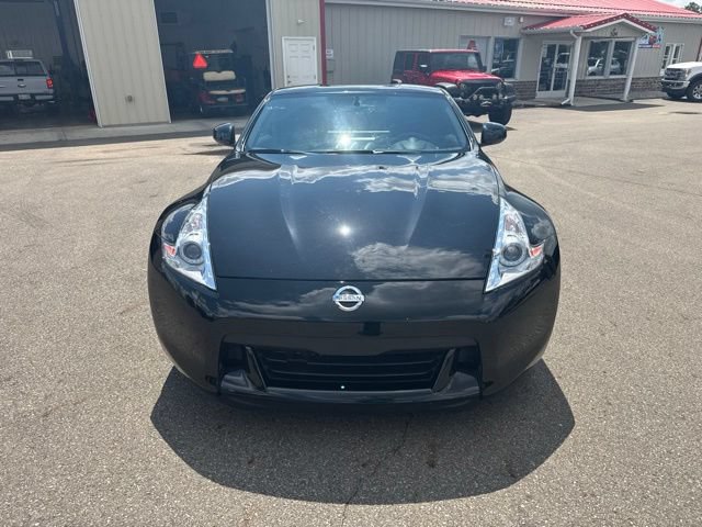 Used 2010 Nissan 370Z Touring w/ Sport Pkg RWD image 8