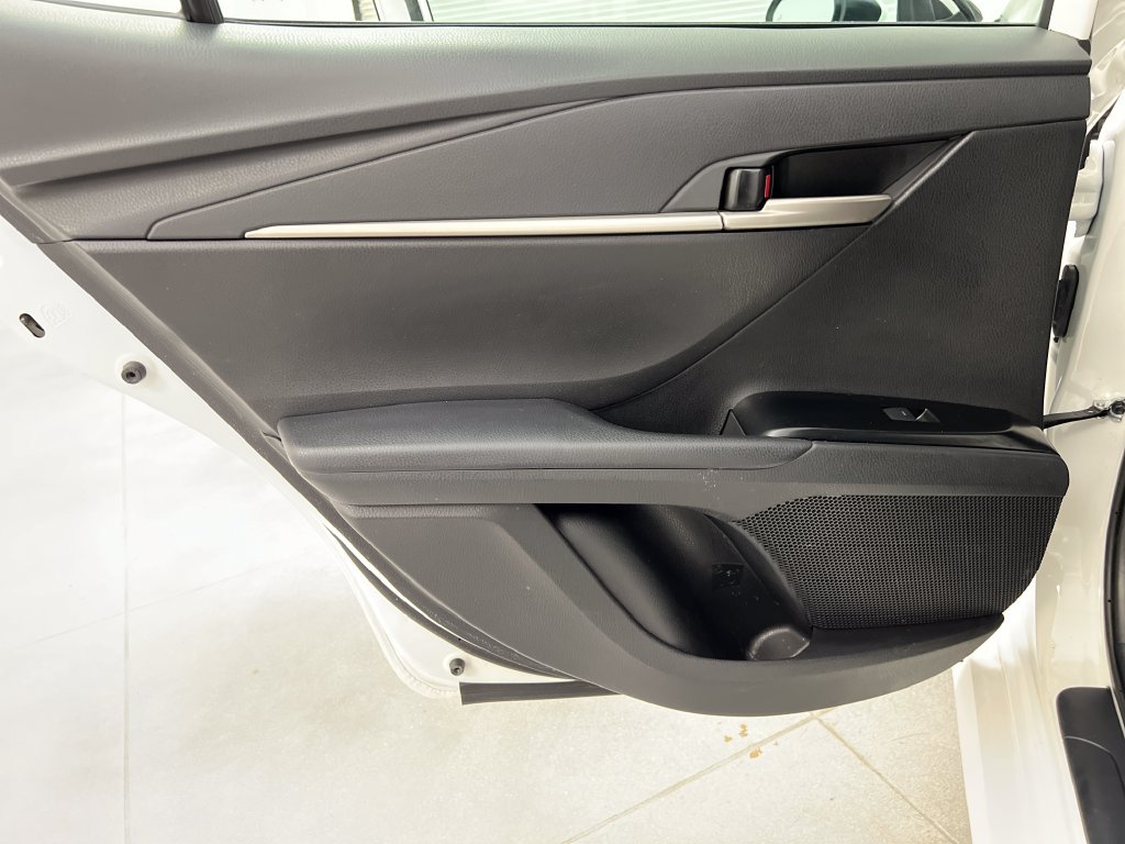 Used 2025 Toyota Camry LE FWD image 18