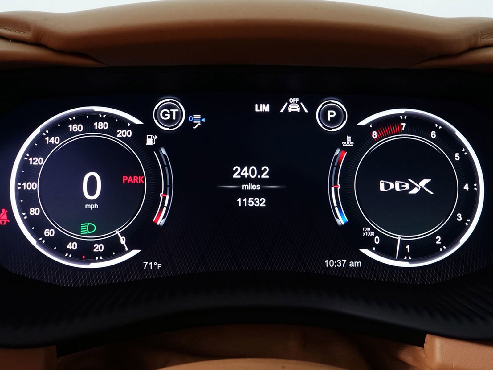 Used 2023 Aston Martin DBX 707 image 22