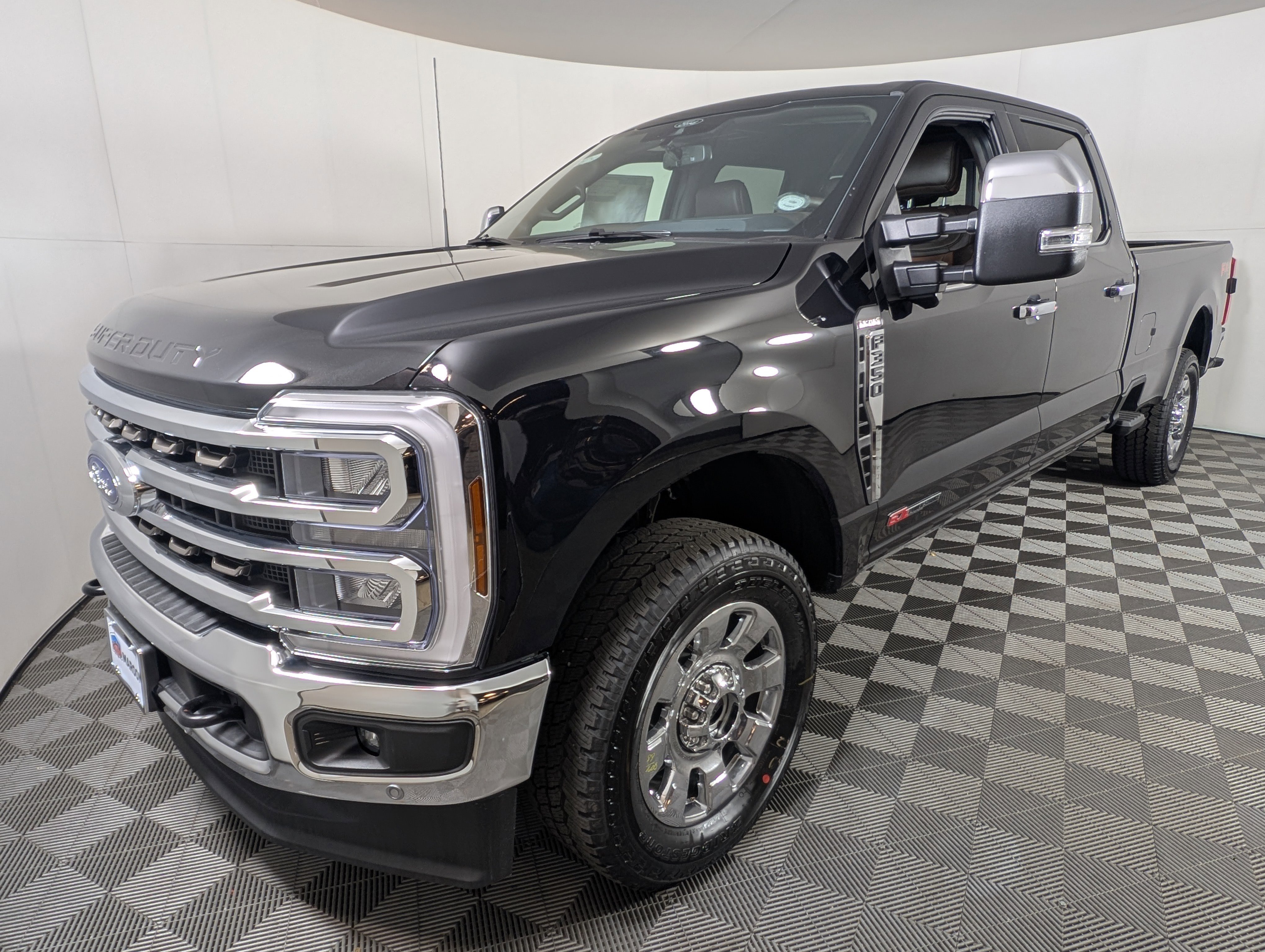 New 2025 Ford F350 King Ranch w/ Chrome Package image 3