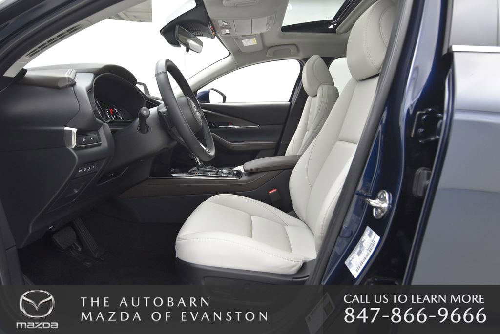 Certified 2025 MAZDA CX-30 AWD 2.5 S w/ Premium Package image 28