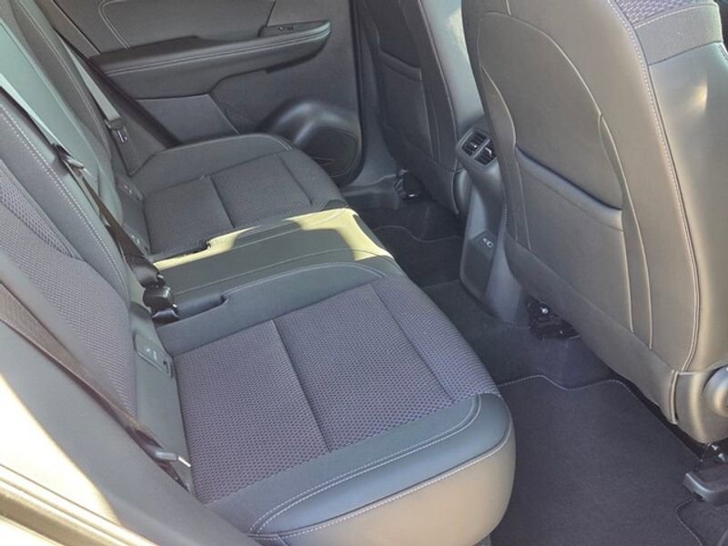 Certified 2023 Buick Envision Preferred image 12